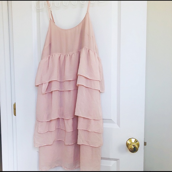 Who What Wear Blush Pink Ruffle Dress - Picture 4 of 8